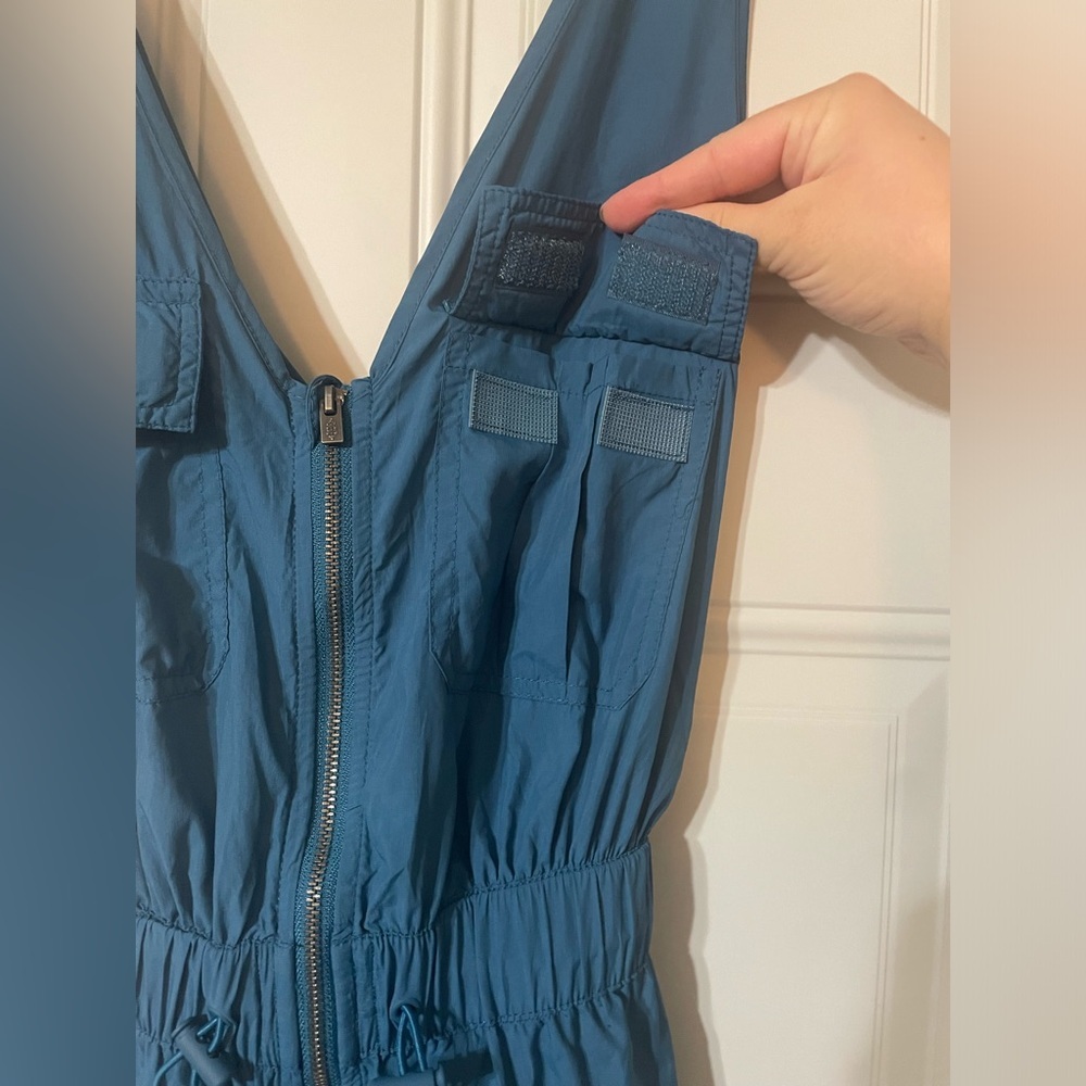 Free People Movement Noiseless Back On Trek Romper $108 Sz XS Blue Teal - Picture 6 of 13
